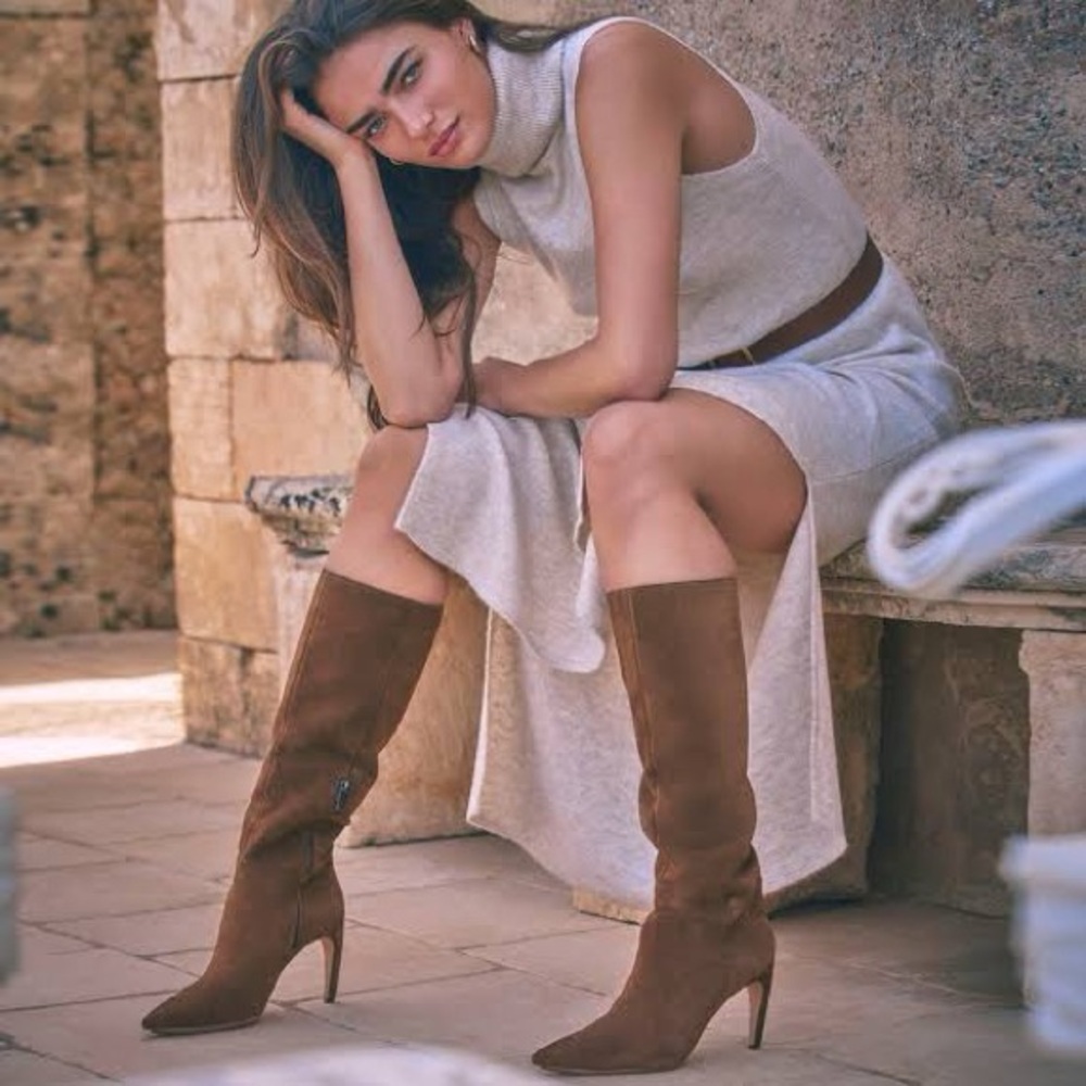 Vince Camuto Brigitte Suede Heeled Boots Size 10 Wide Calf Brown Knee Length